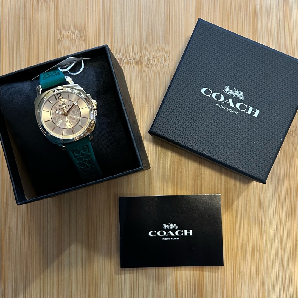 Coach Boyfriend Watch With 34mm Golden Face & Green Rubber Strap - Picture 12 of 12